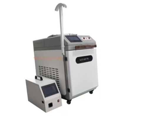 Máquina de soldadura por láser industrial de 1 kW 2 kW para acero inoxidable 20 mm de profundidad de refrigeración por aire
